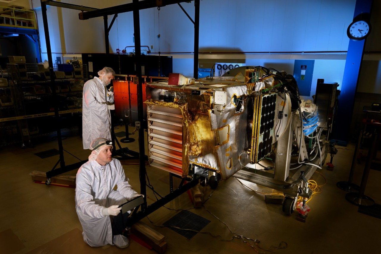 engineers observe Lunar Trailblazer testing in the clean room